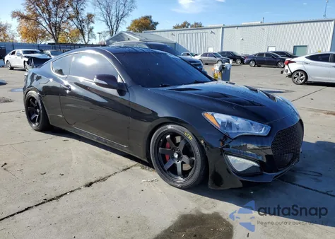 2016 Hyundai Genesis 3.8 Ultimate z USA, uszkodzony, nr VIN KMHHU6KJ2GU132871